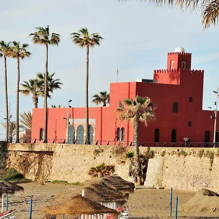 דירה Atico By The Sea בנאלמדנה